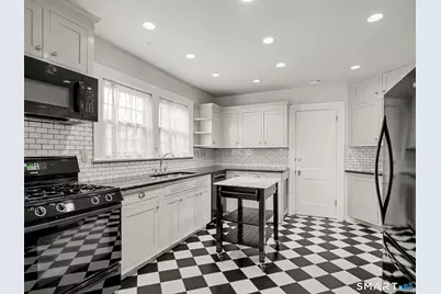 14 Roosevelt Street, Norwalk, CT 06851 - Photo 8