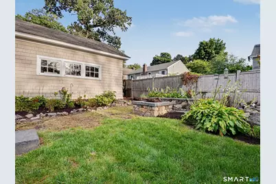 14 Roosevelt Street, Norwalk, CT 06851 - Photo 40