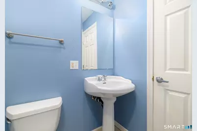 612 Black Rock Turnpike #612, Fairfield, CT 06825 - Photo 10