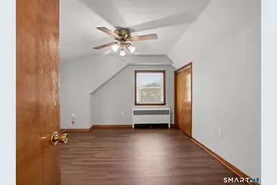 196 North Anthony Street, Bridgeport, CT 06606 - Photo 18