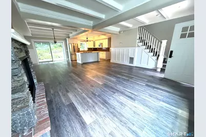46 Kneen St Extension, Shelton, CT 06484 - Photo 4