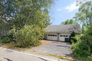 142 Fog Plain Rd, Waterford, CT 06385 - Photo 6