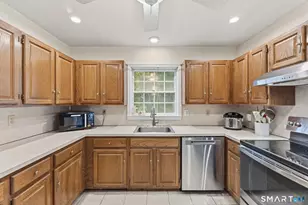 88 Fitchville Rd, Bozrah, CT 06334 - Photo 12