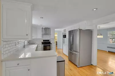 117 Hyde Road, West Hartford, CT 06117 - Photo 10