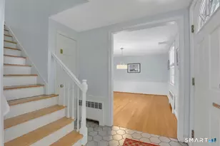 117 Hyde Rd, West Hartford, CT 06117 - Photo 4
