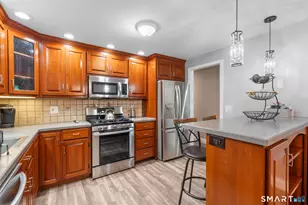 181 Jefferson Ln, East Hartford, CT 06118 - Photo 16