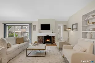 4 Carriage Dr, Simsbury, CT 06070 - Photo 10