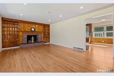 67 Hicock Drive, Southbury, CT 06488 - Photo 4