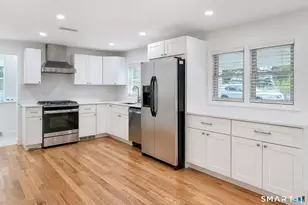 47 Middle River Rd, Danbury, CT 06811 - Photo 10