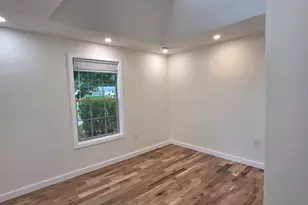 22 Marie St, New Haven, CT 06513 - Photo 6