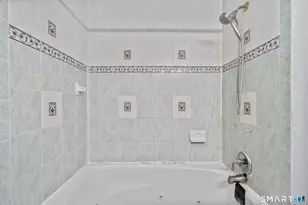 55 Guzzi Dr, Stratford, CT 06615 - Photo 30