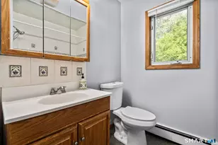 55 Guzzi Dr, Stratford, CT 06615 - Photo 28