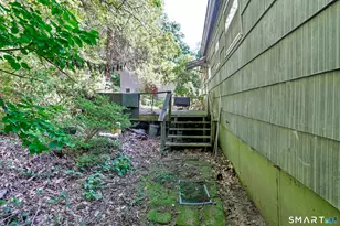 44 Boughton Rd, Old Lyme, CT 06371 - Photo 12