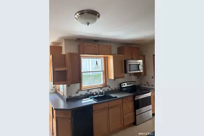 105 Welchs Point Road, Milford, CT 06460 - Photo 10
