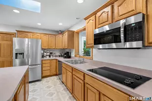 32 School House Rd, Preston, CT 06365 - Photo 12