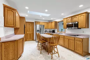 32 School House Rd, Preston, CT 06365 - Photo 10