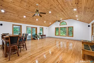 32 School House Rd, Preston, CT 06365 - Photo 4