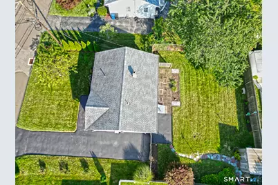 105 Skyline Drive, West Haven, CT 06516 - Photo 30