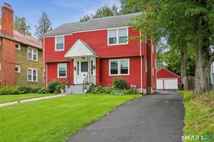 24 Bretton Rd, West Hartford, CT 06119 - Photo 2
