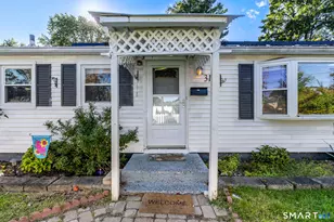 31 Scott St, East Hartford, CT 06118 - Photo 2