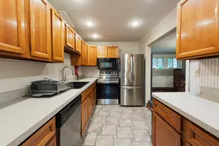 98 Maple Rd, Portland, CT 06480 - Photo 10