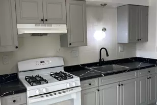 1387 Quinnipiac Ave, New Haven, CT 06513 - Photo 12