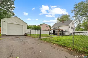 97 Stoddard Ave, Newington, CT 06111 - Photo 20
