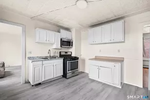 12 Aetna St, Waterbury, CT 06704 - Photo 12