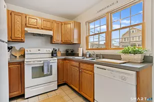 1236 Fairfield Beach Rd, Fairfield, CT 06824 - Photo 8
