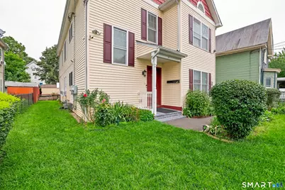 11 Button Street #2nd Floor, New Haven, CT 06519 - Photo 2