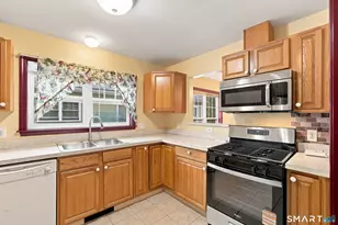 11 Button St, New Haven, CT 06519 - Photo 6