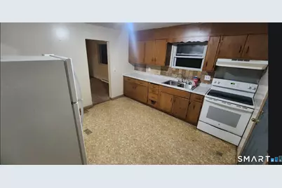 72 North 1st Street, Meriden, CT 06451 - Photo 2