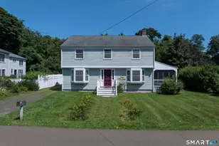 35 Neptune Ave, Madison, CT 06443 - Photo 1