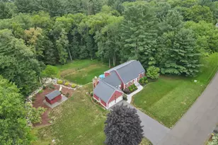 37 Woodfields Dr, Tolland, CT 06084 - Photo 4