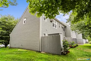 8 Grove Ct, Branford, CT 06405 - Photo 22