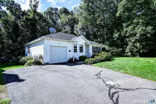 29 Windy Hill Ln, Rocky Hill, CT 06067 - Photo 4