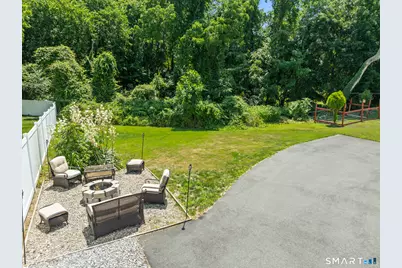 30 Lansing Avenue, Trumbull, CT 06611 - Photo 22