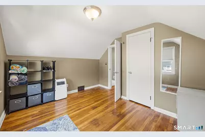 30 Lansing Avenue, Trumbull, CT 06611 - Photo 18