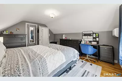 30 Lansing Avenue, Trumbull, CT 06611 - Photo 16