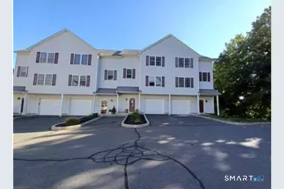 11 Mannions Lane #10, Danbury, CT 06810 - Photo 1