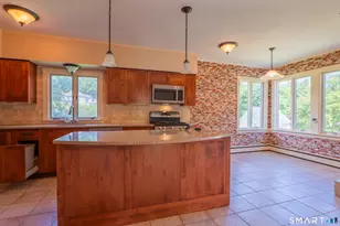 64 Main St, Newtown, CT 06470 - Photo 12