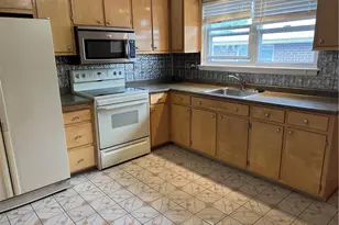 23 Mead St, New Britain, CT 06051 - Photo 12
