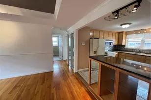 23 Mead St, New Britain, CT 06051 - Photo 8