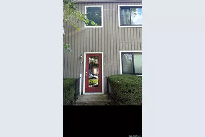 20 Leslie Road #B, Bridgeport, CT 06606 - Photo 2