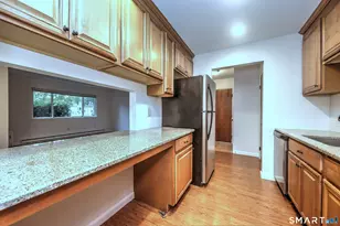 20 Leslie Rd, Bridgeport, CT 06606 - Photo 32