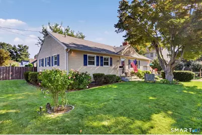 3 Seldon Place, Norwalk, CT 06855 - Photo 1