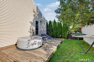 3 Seldon Pl, Norwalk, CT 06855 - Photo 34