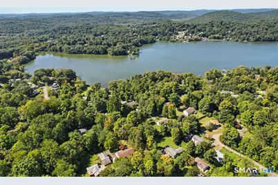 4 Clement Road, New Fairfield, CT 06812 - Photo 2