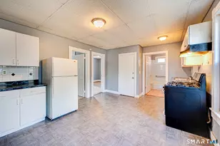 95-97 Bell St, Bridgeport, CT 06610 - Photo 8