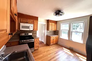 243 Henry Ave, Stratford, CT 06614 - Photo 4
